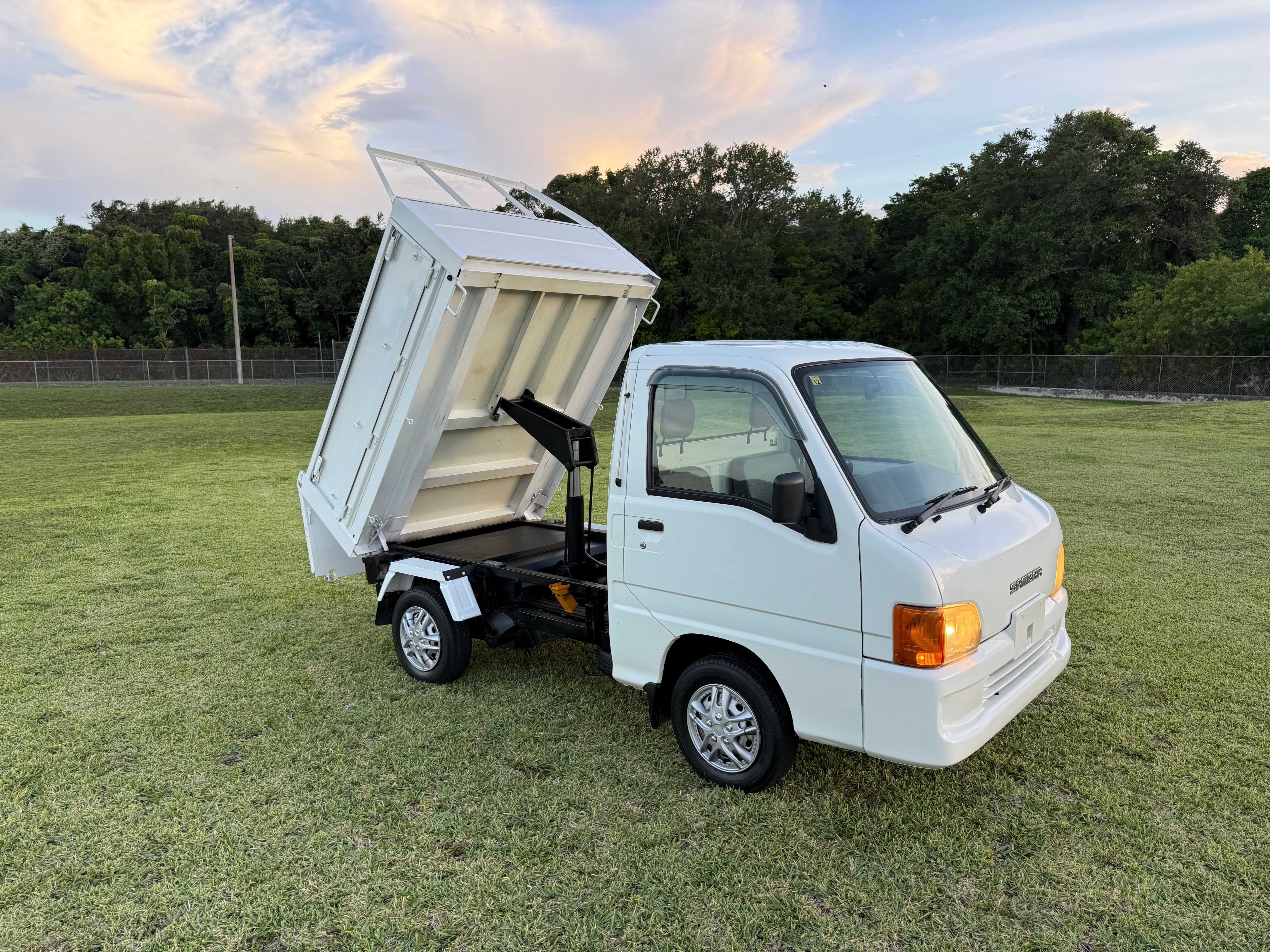 2001 Subaru Sambar
