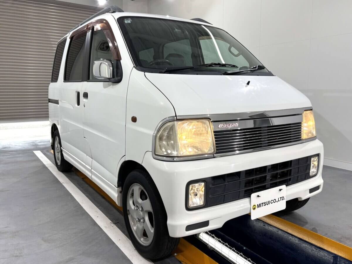 2000 Daihatsu Atrai