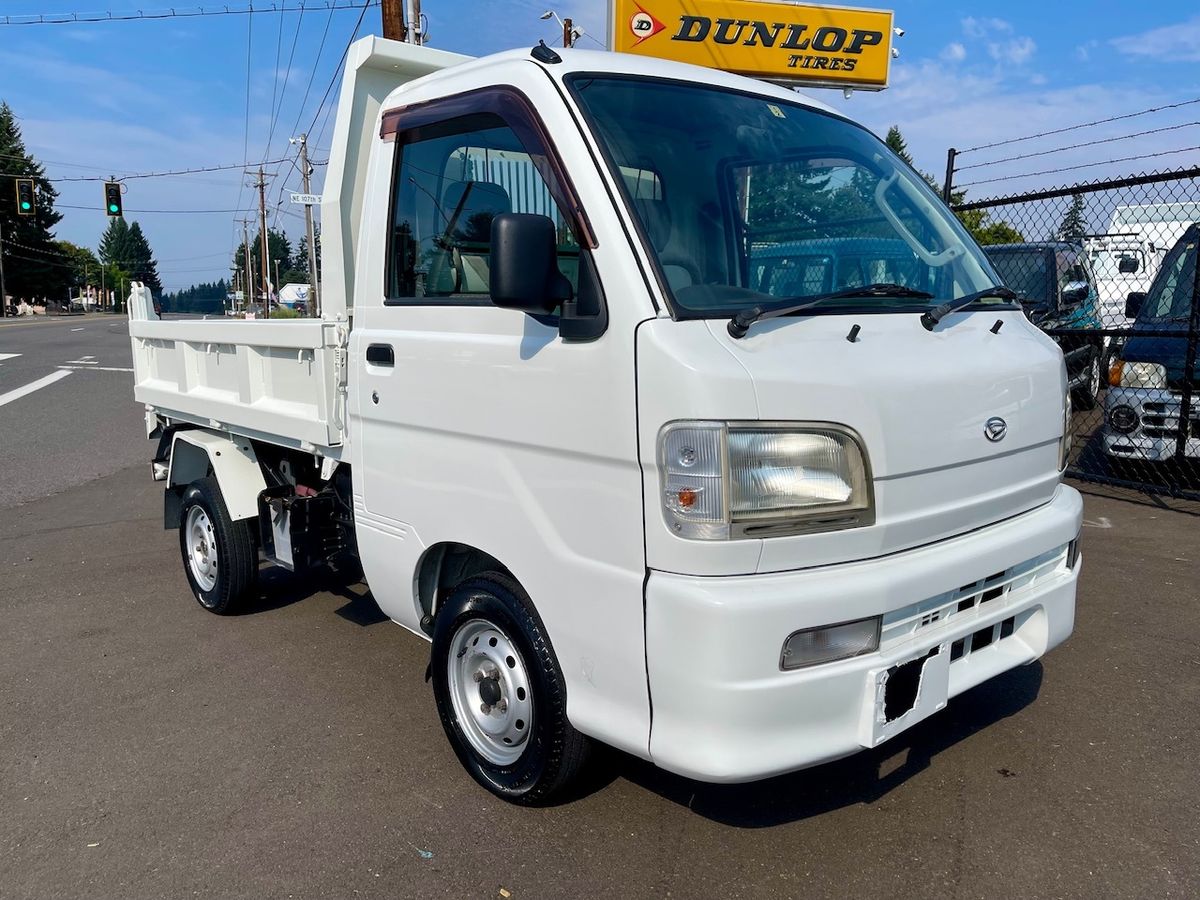 2000 Daihatsu Hi-Jet PTO HD Dump 4WD, 2Hi-4Hi-4Lo, AC, 5MT