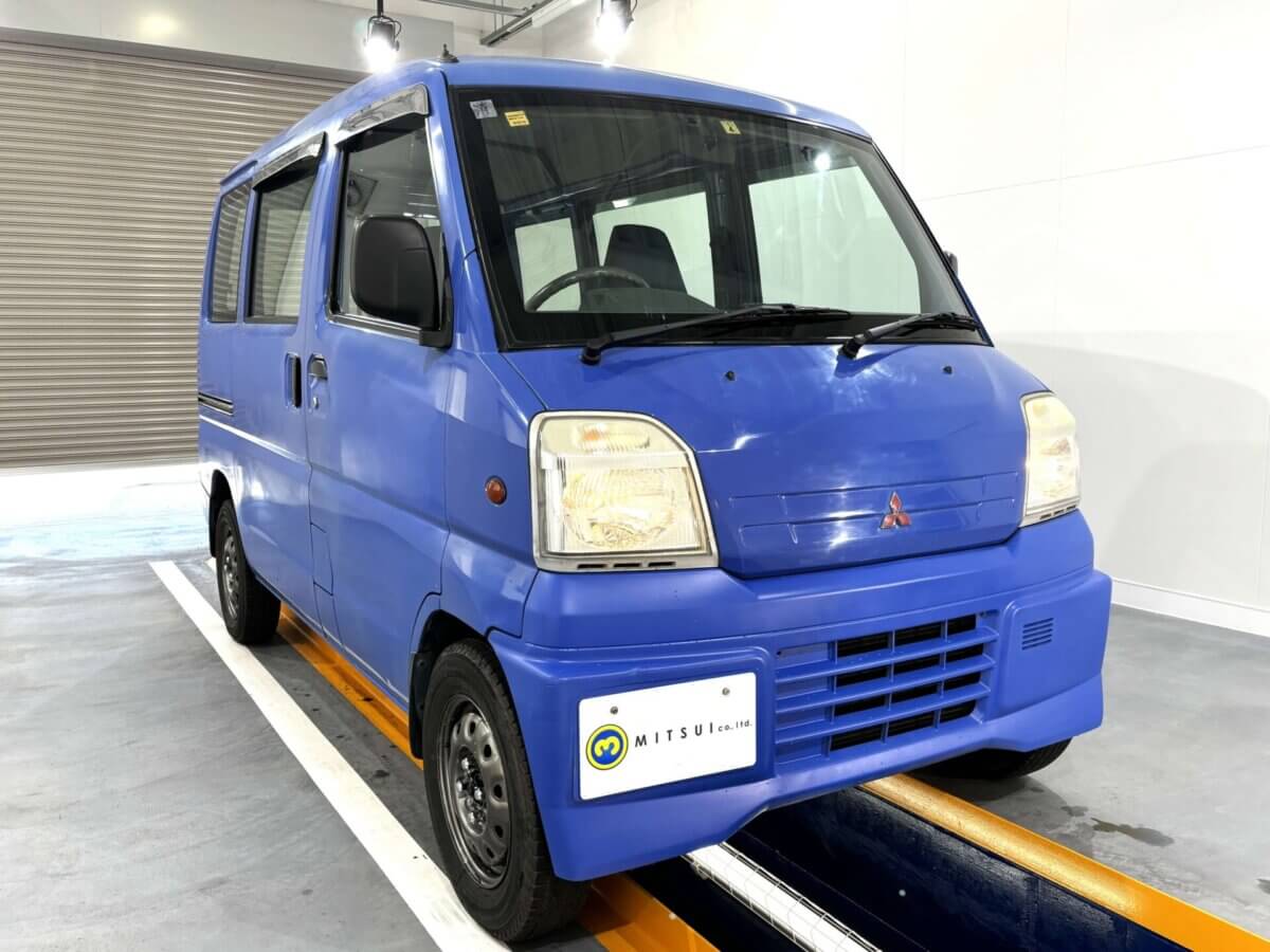 1999 Mitsubishi Minicab Van