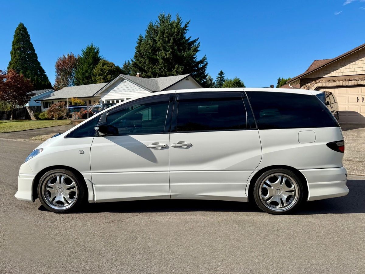 2000 Toyota Estima 3.0 Aeras FWD, Alloy’s, AC, PS, PW, PL, 8-Pass, Auto photo 4