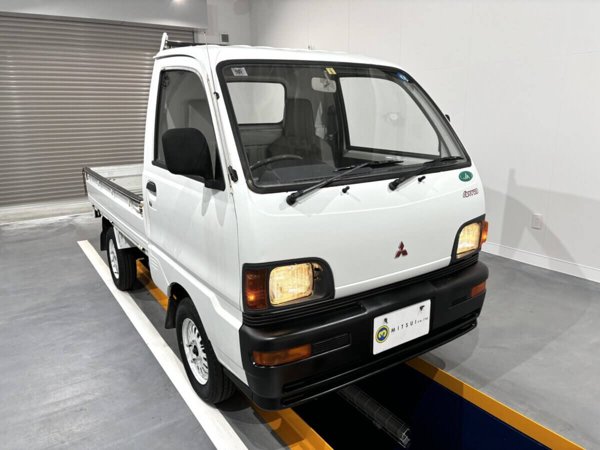 1995 Mitsubishi Minicab Truck