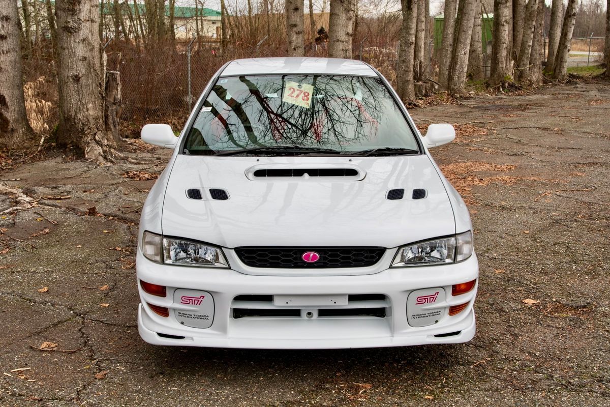 2000 Subaru Impreza WRX STI Version 6 4WD, PS, PW, PL, AC, 5MT