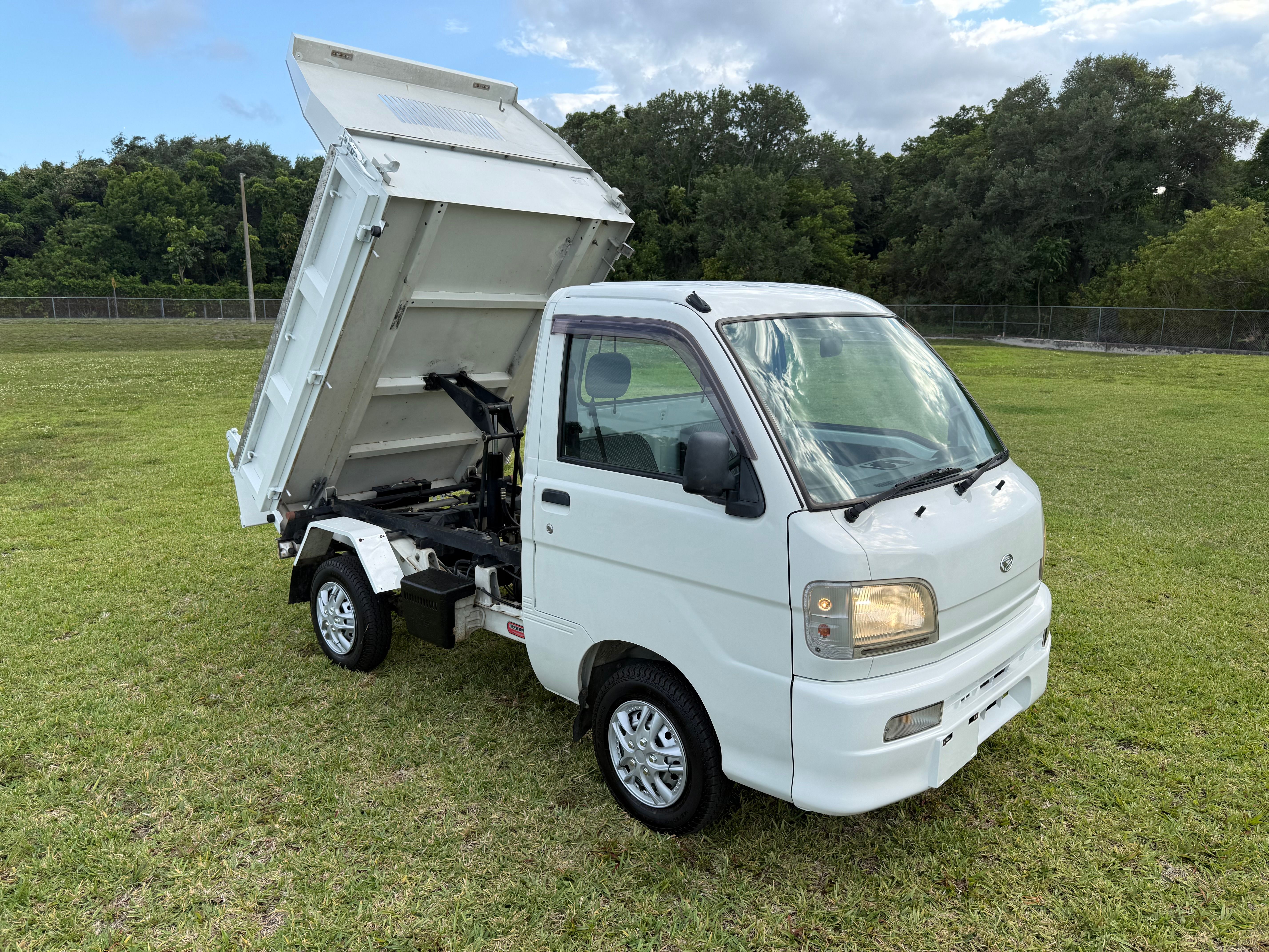 1999 Daihatsu Hijet