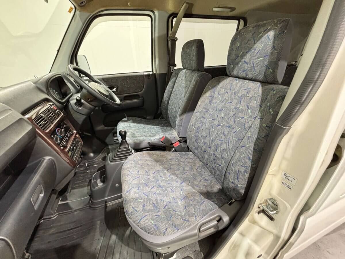 Photo 12