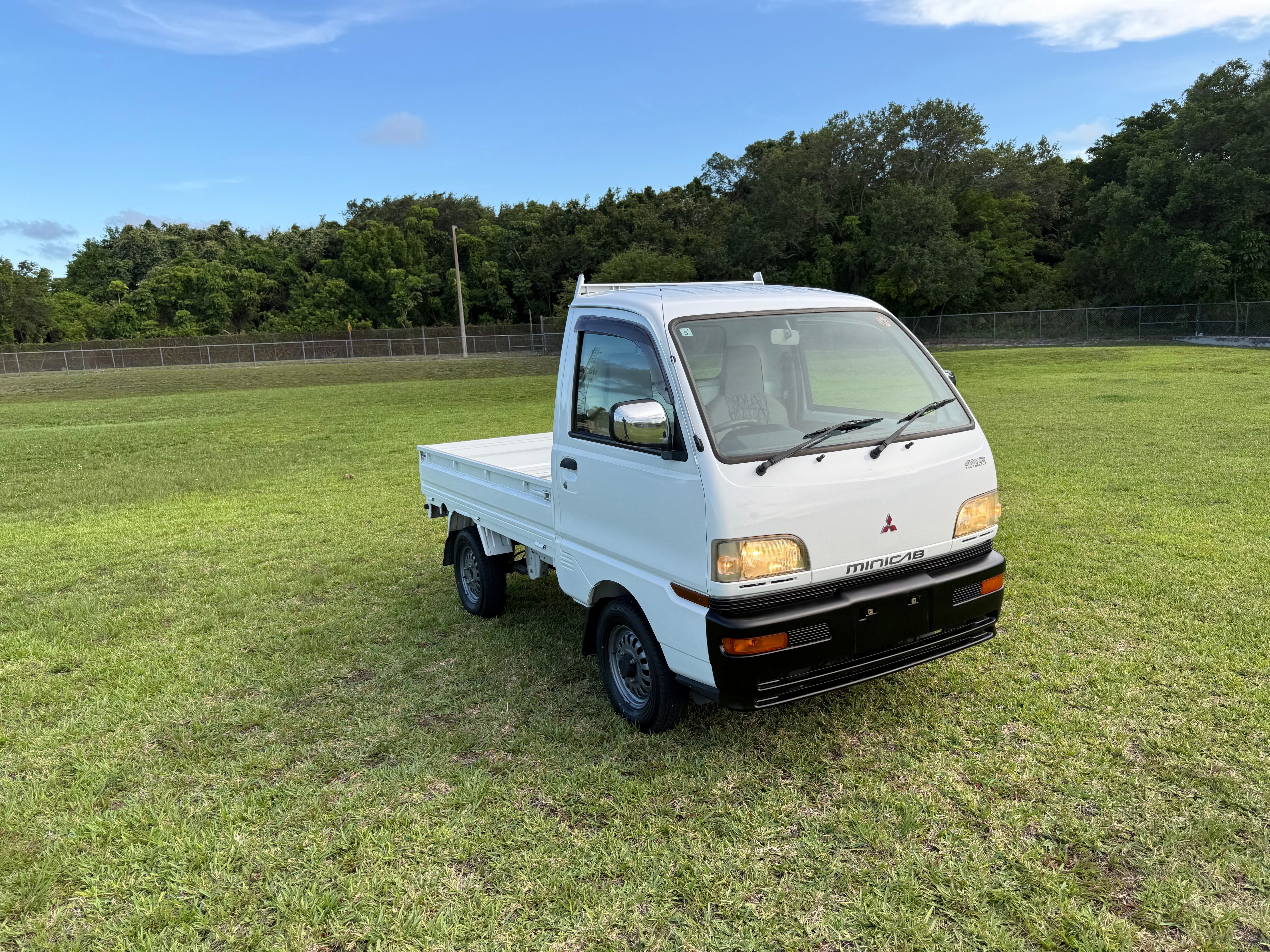 1998 Mitsubishi Minicab