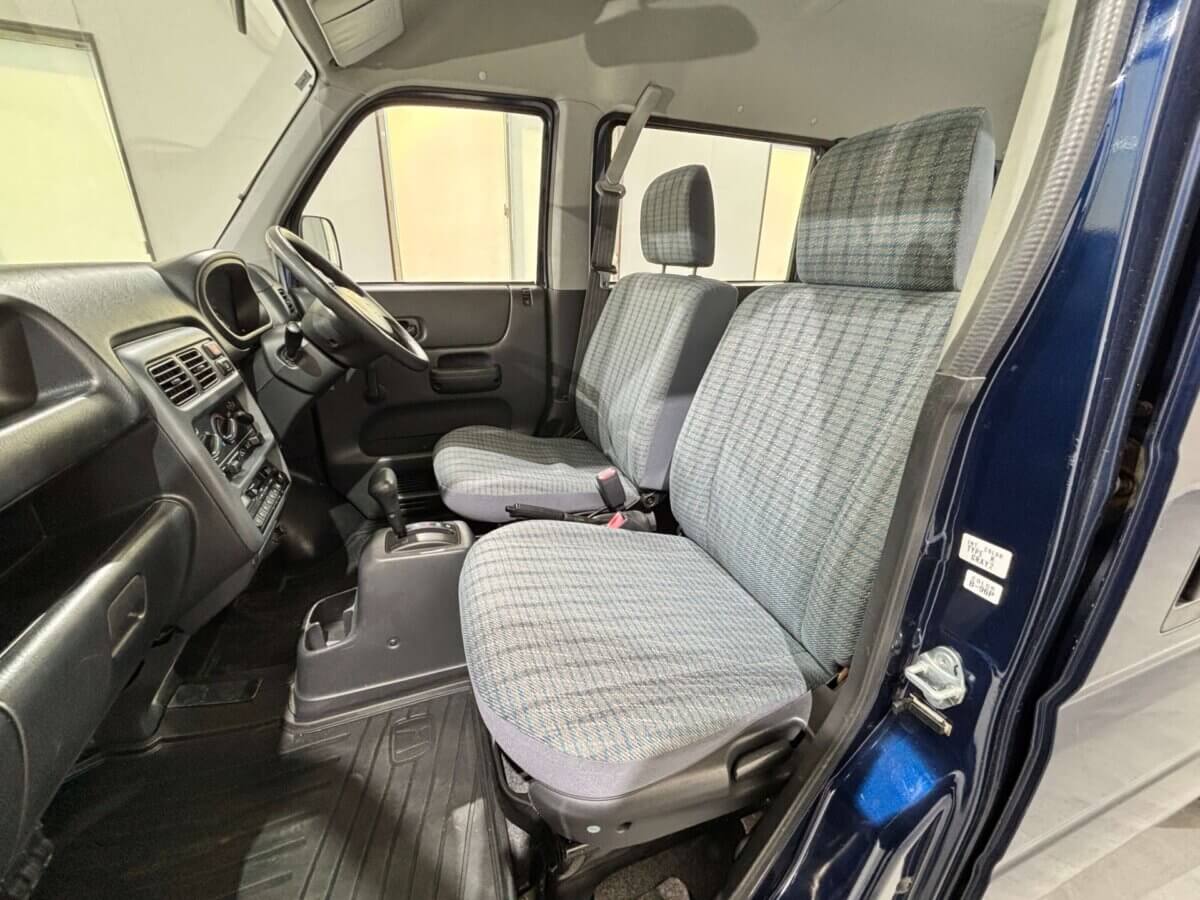 Photo 11
