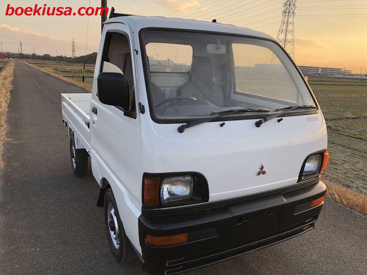 1995 Mitsubishi Minicab Truck