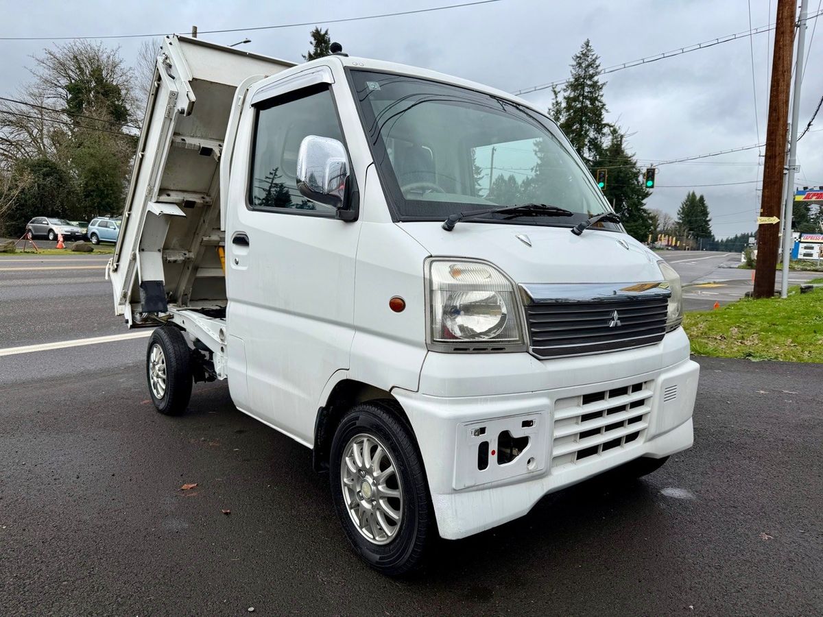 2000 Mitsubishi Minicab HD Dump 4WD, 2Hi-4Hi-4Lo, AC, PS, 5MT, LSD