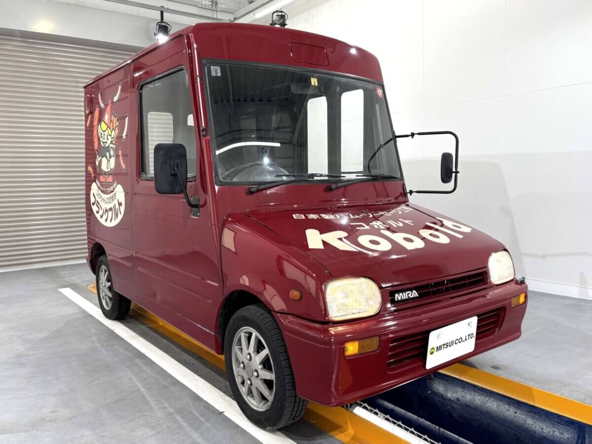 1990 Daihatsu Mira Walkthrough Van