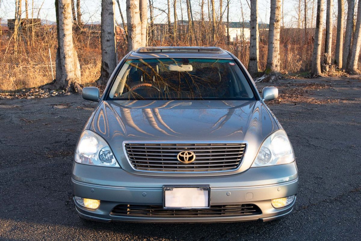 2000 Toyota Celsior Type C F Package RWD, Leather, Loaded, Auto